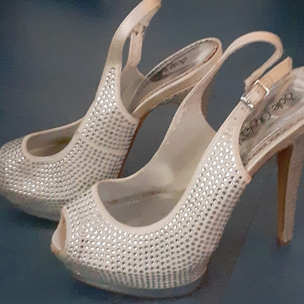Sole Obsession Rhinestone shoes - Picture 9 of 13